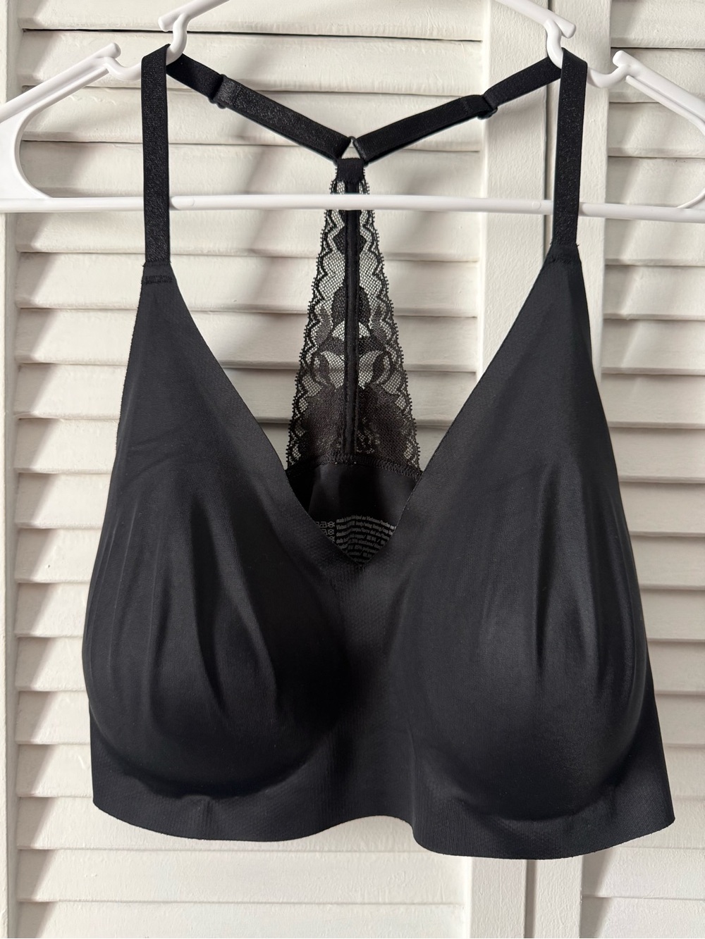 Victoria's Secret Black Lace Racerback Seamless Bralette